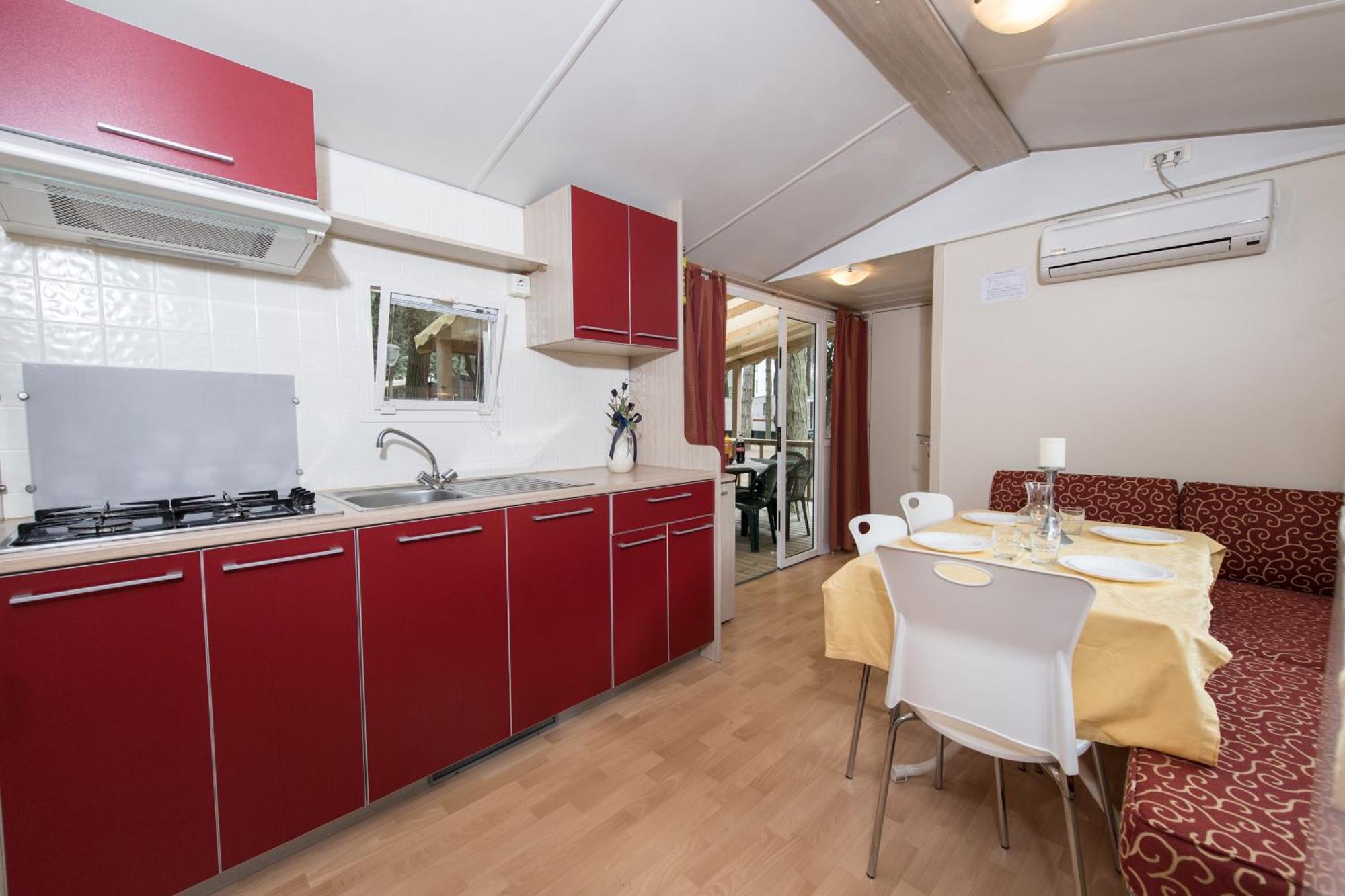 Mare E Pineta Campsite 4*