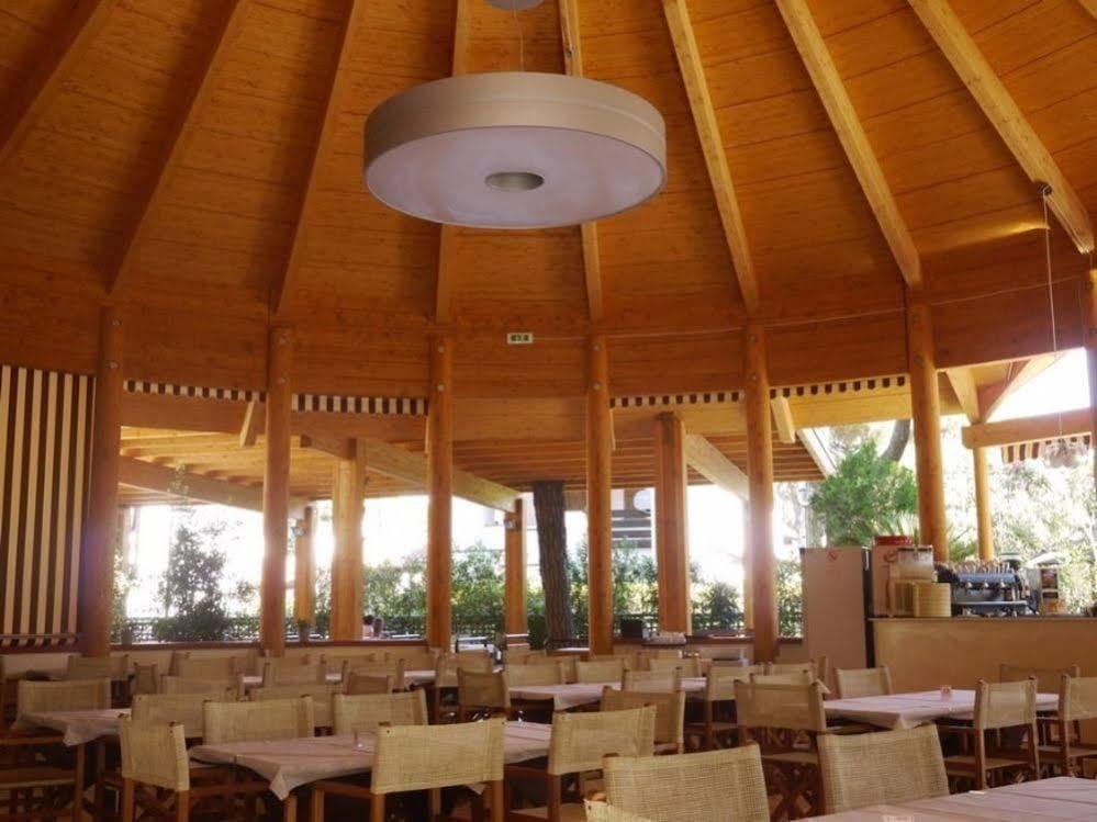 Mare E Pineta Campsite 4*